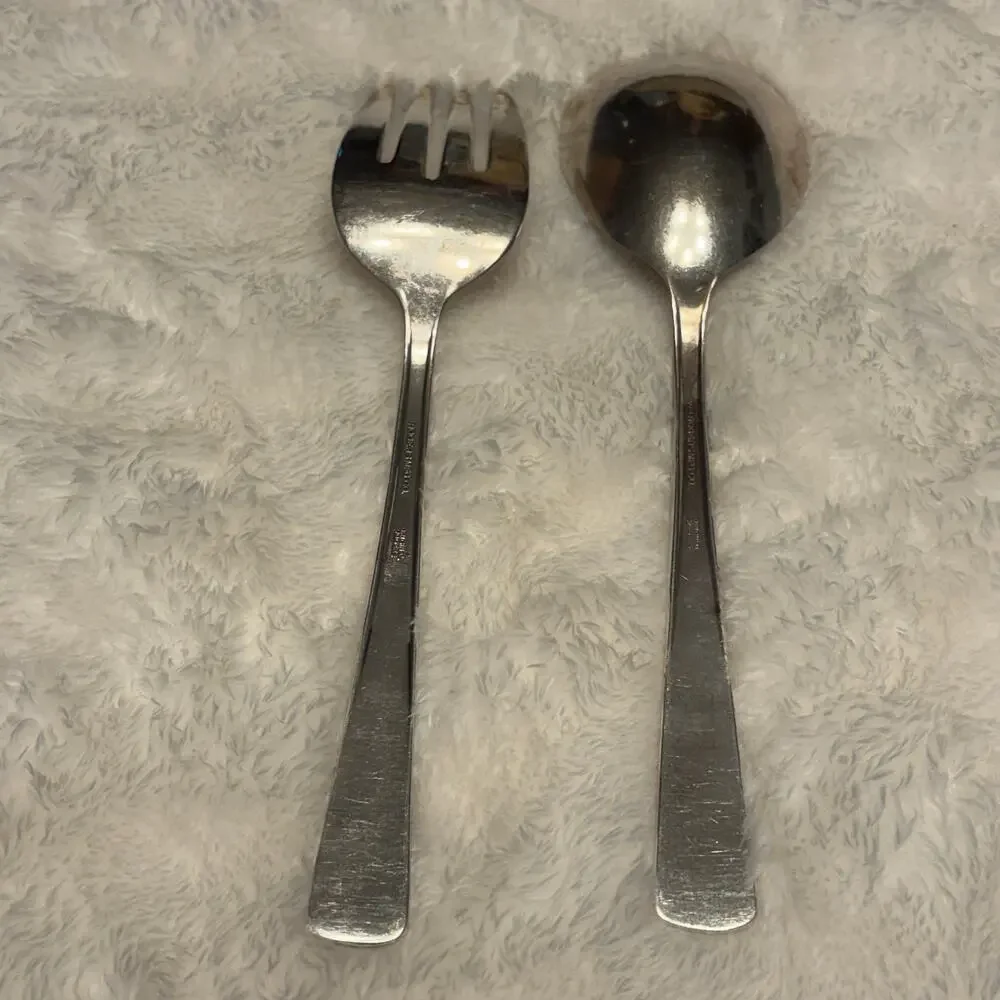 WM Rogers International Silver Plate Serving Spoon & Fork Set Serveware